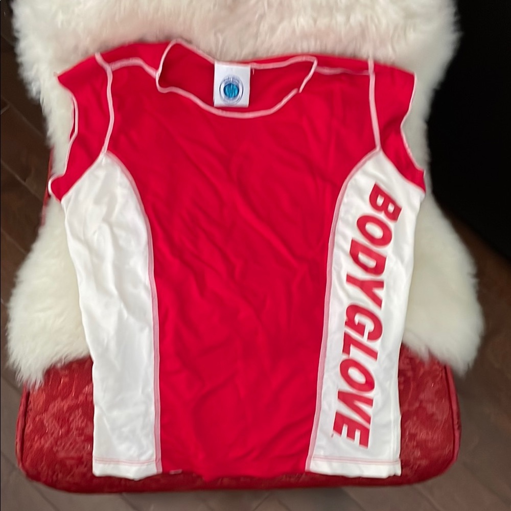 Body Glove women’s Red and White Sleeveless Top